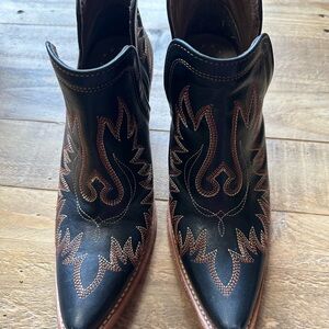 Ariat Dixon Booties